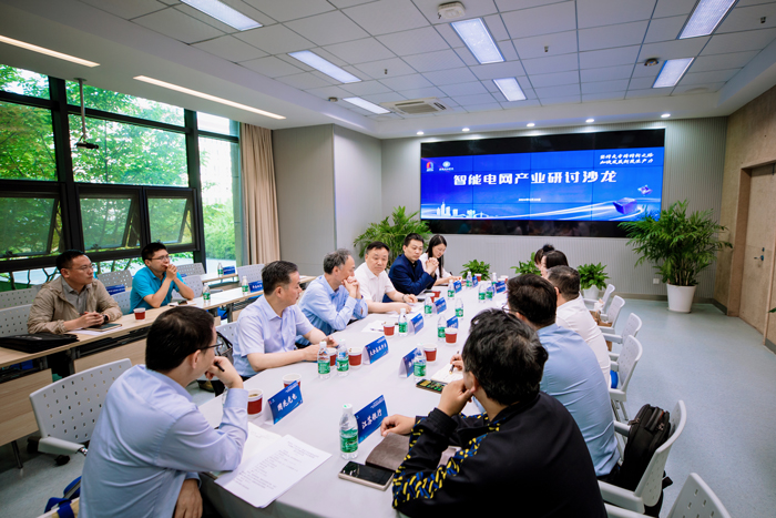 171765600075353332v3.jpg 9E8A388178979n改小.jpg